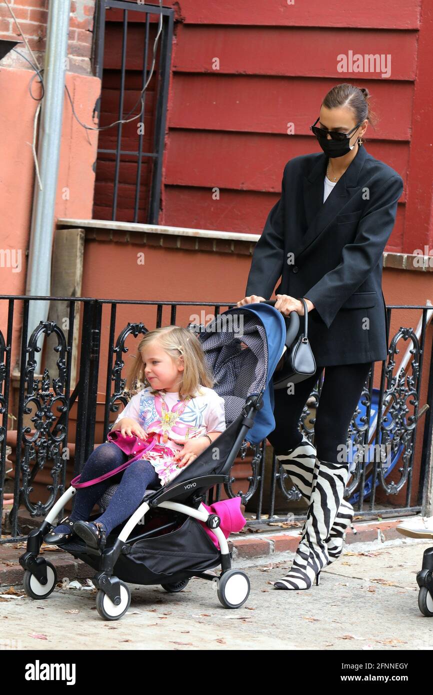 New York - NY - 20210414 Irina Shayk rocks zebra print boots while