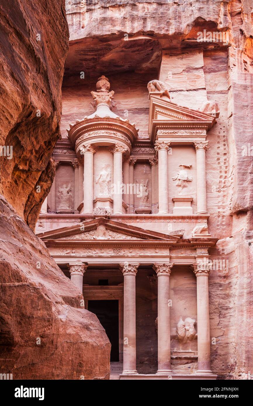 The Al-Khazneh or Treasury in Petra, Jordan. Stock Photo