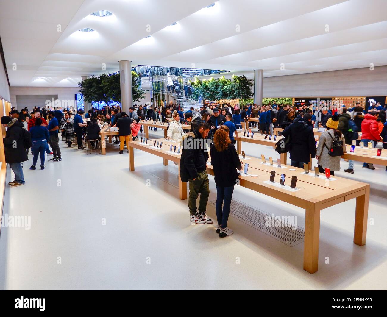 NEW YORK FEBRUARY, 2020 People visiting the Apple Store on 5th