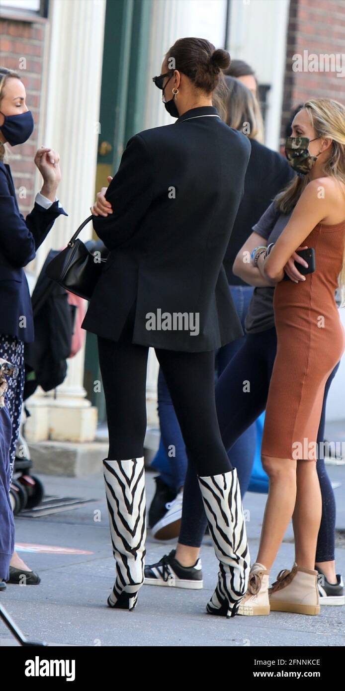 New York - NY - 20210414 Irina Shayk rocks zebra print boots while