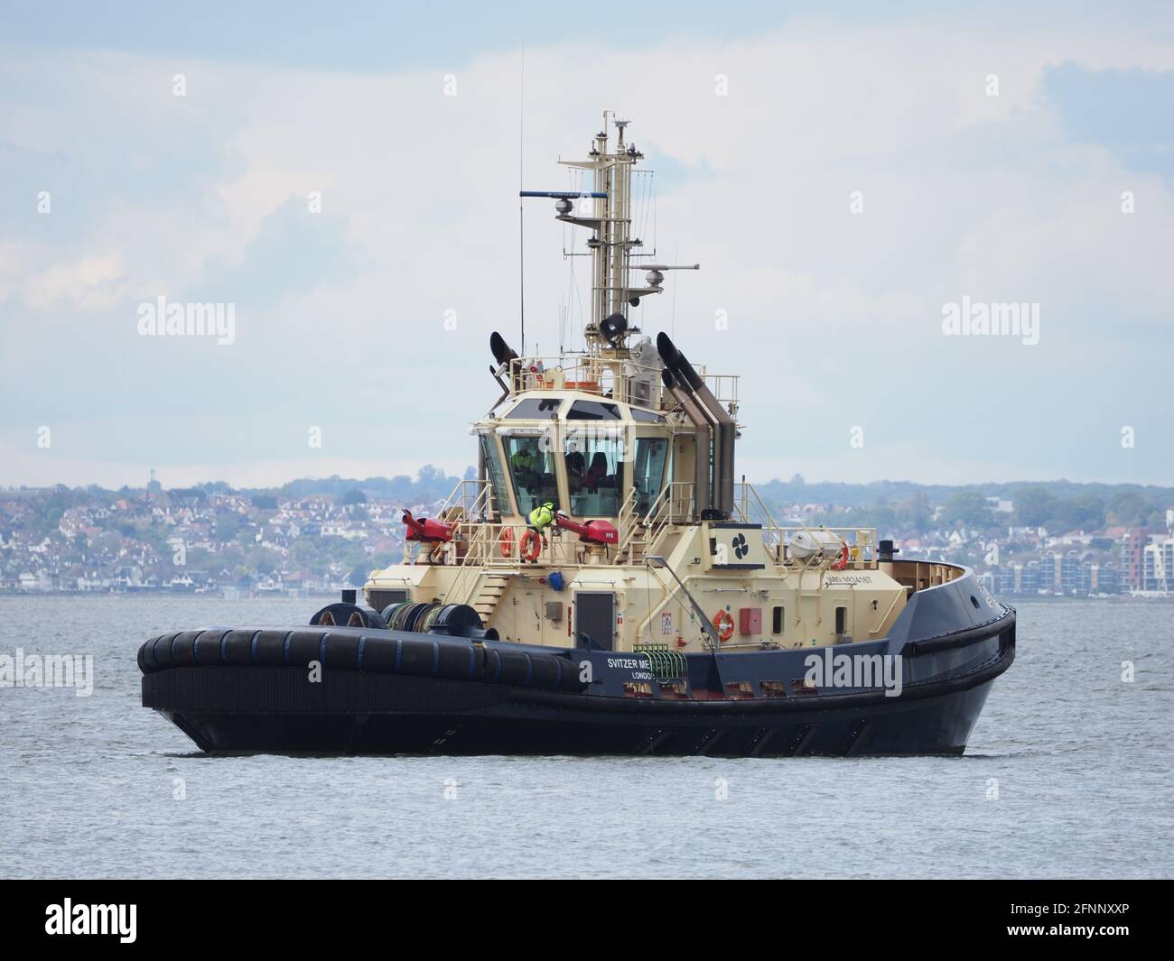 Sheerness, Kent, UK. 18th May, 2021. Borr Drilling's jack-up drill rig ...