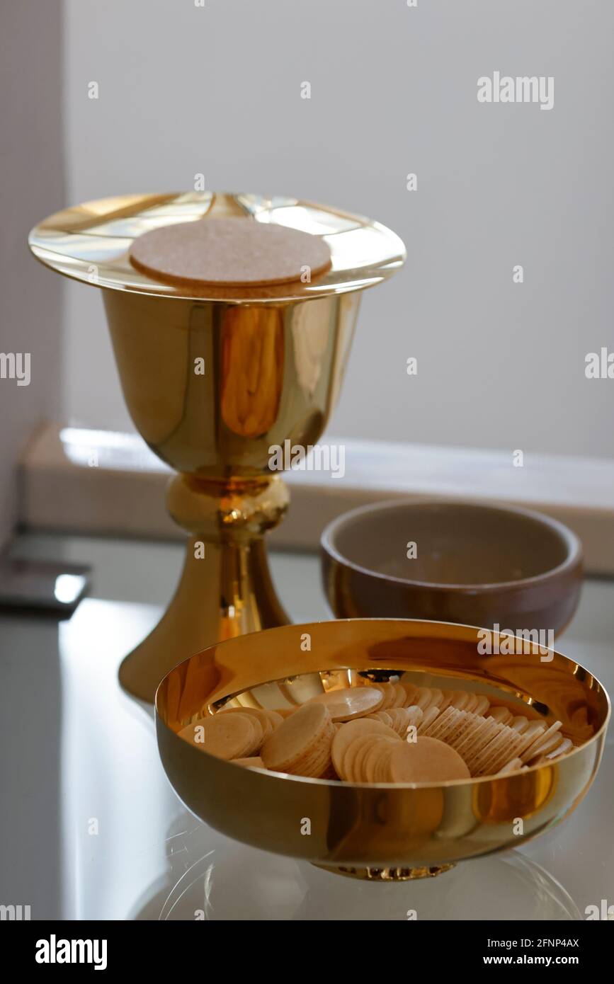 Eucharistic Wafers Hi res Stock Photography And Images Alamy eucharistic-wafers-hi-res-stock-photography-and-images-alamy