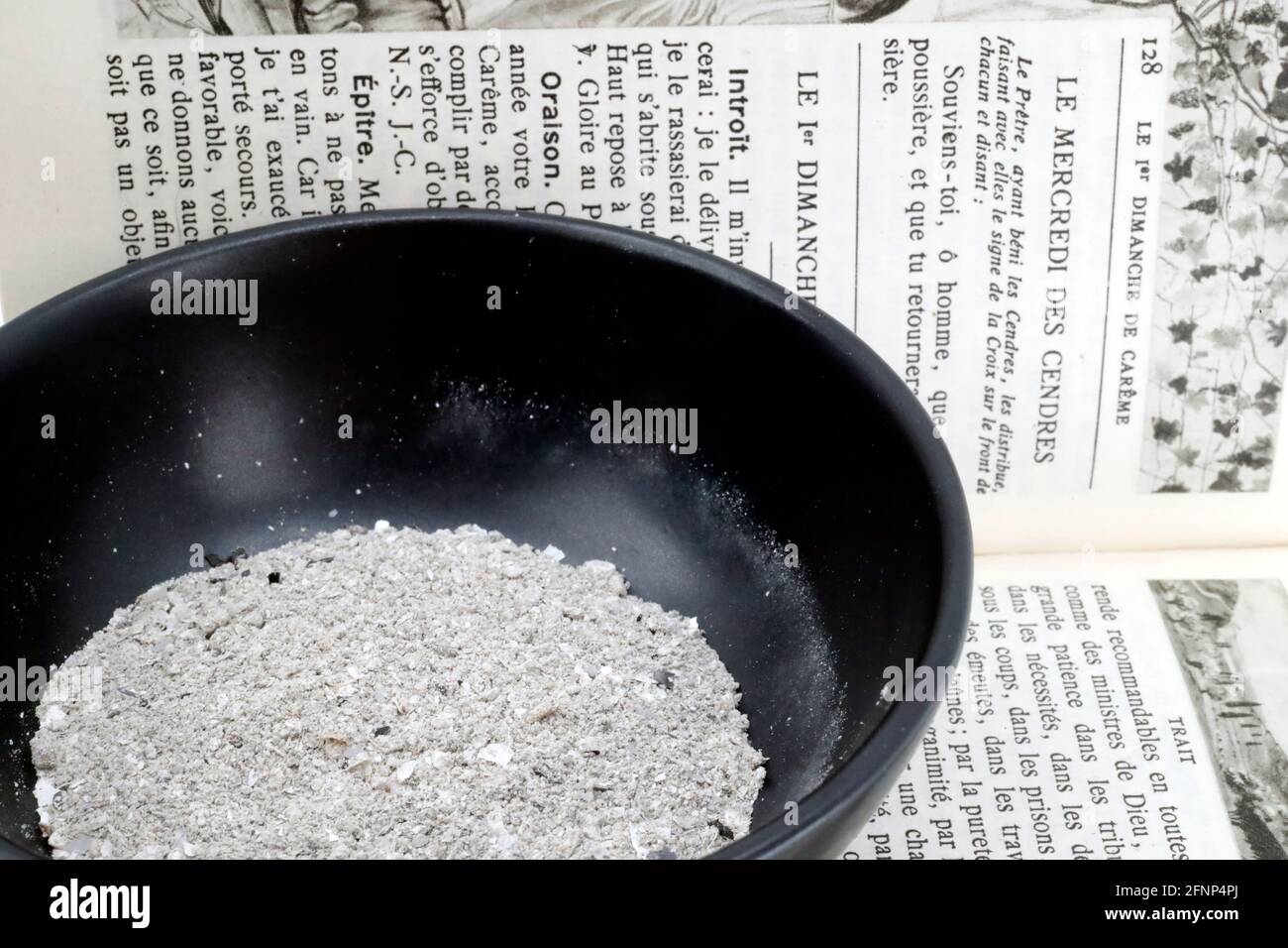 Ash wednesday celebration. Ashes and roma missel. Lent season. Catholic ...