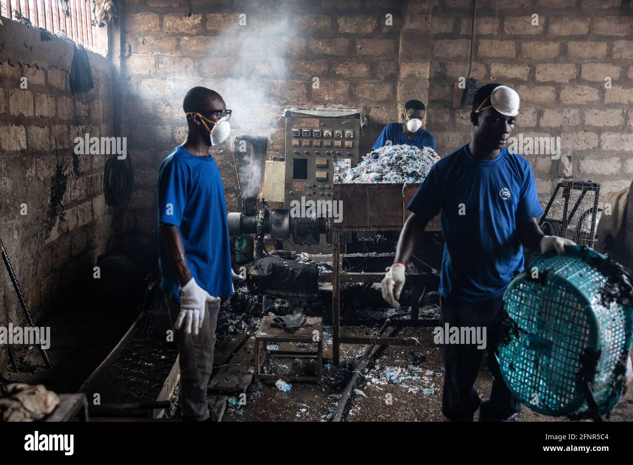 Recycling in Ghana, West Africa Stock Photo - Alamy