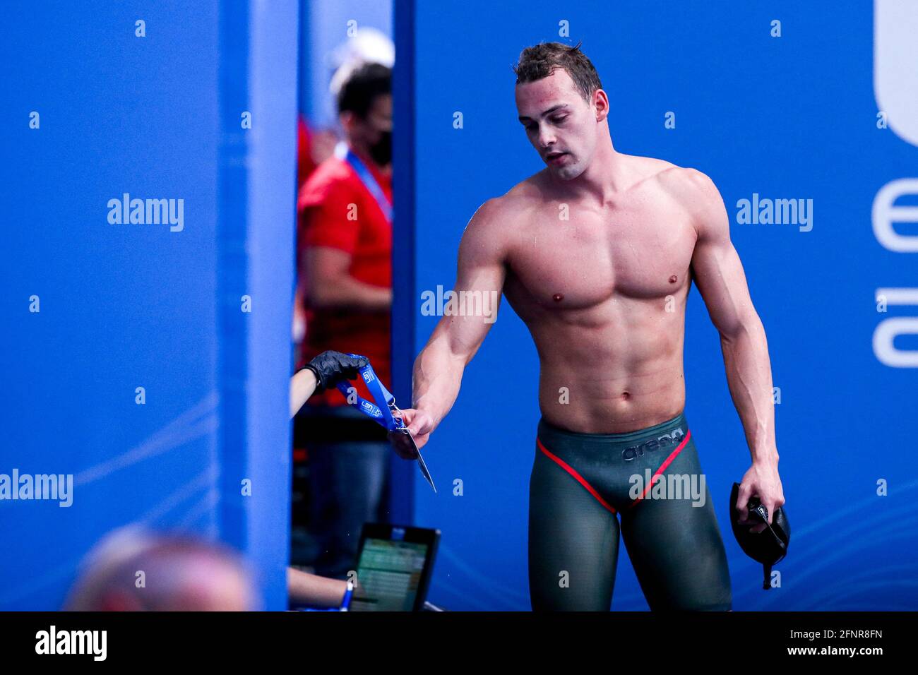 BUDAPEST, HUNGARY - MAY 18: Jesse Puts of the Netherlands competing at the Men 100m Freestyle Preliminary during the LEN European Aquatics Championships Swimming at Duna Arena on May 18, 2021 in Budapest, Hungary (Photo by Marcel ter Bals/Orange Pictures) Stock Photo