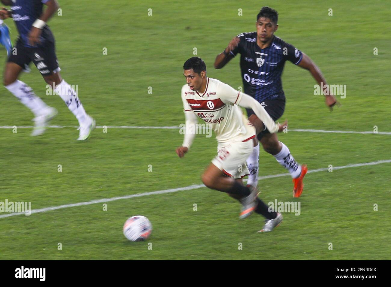 Lima, Peru. 18th May, 2021. G. Barreto during a match between Universitario  (PER) vs Independiente del Valle (ECU) played at the Monumental U Stadium,  in Lima, Peru. Game valid for Group A,