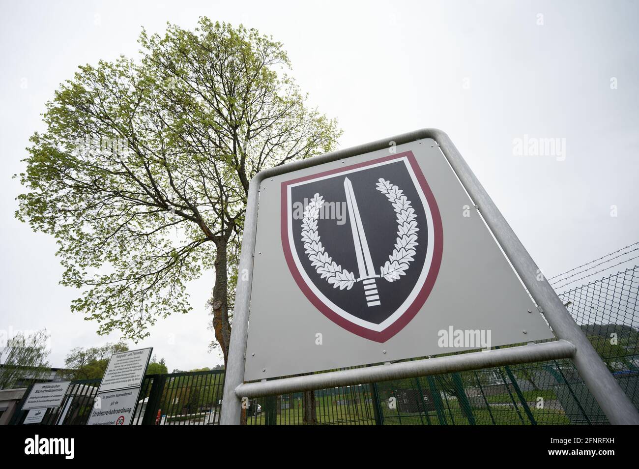 Calw, Germany. 10th May, 2021. A KSK unit insignia is seen on a sign at the site of the German Armed Forces Special Forces Command (KSK). Credit: Marijan Murat/dpa/Alamy Live News Stock Photo
