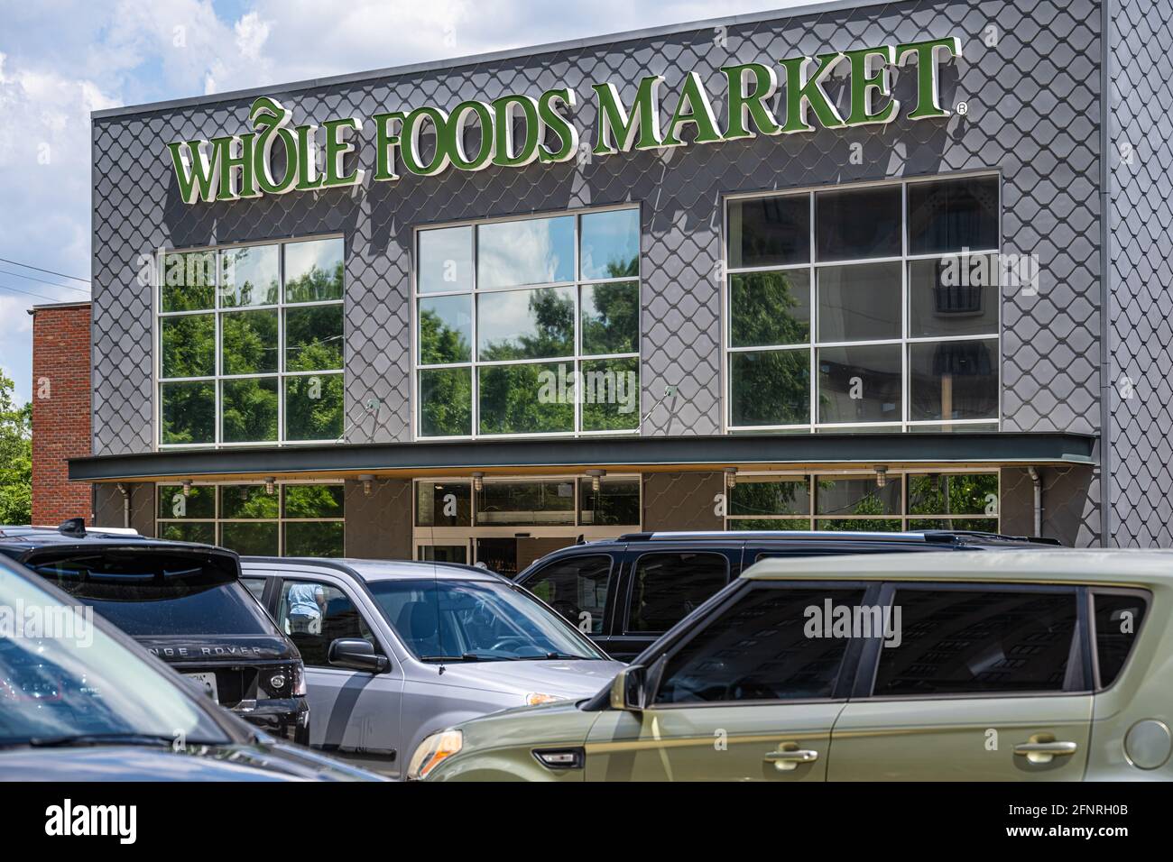 Whole Foods Market in the upscale Buckhead District of Atlanta, Georgia. (USA) Stock Photo