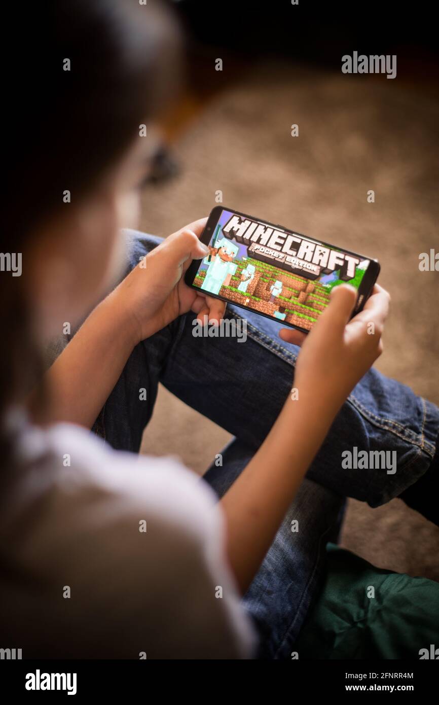 Top Paid Games in Google Play Store Editorial Stock Image - Image of  minecraft, like: 74666894