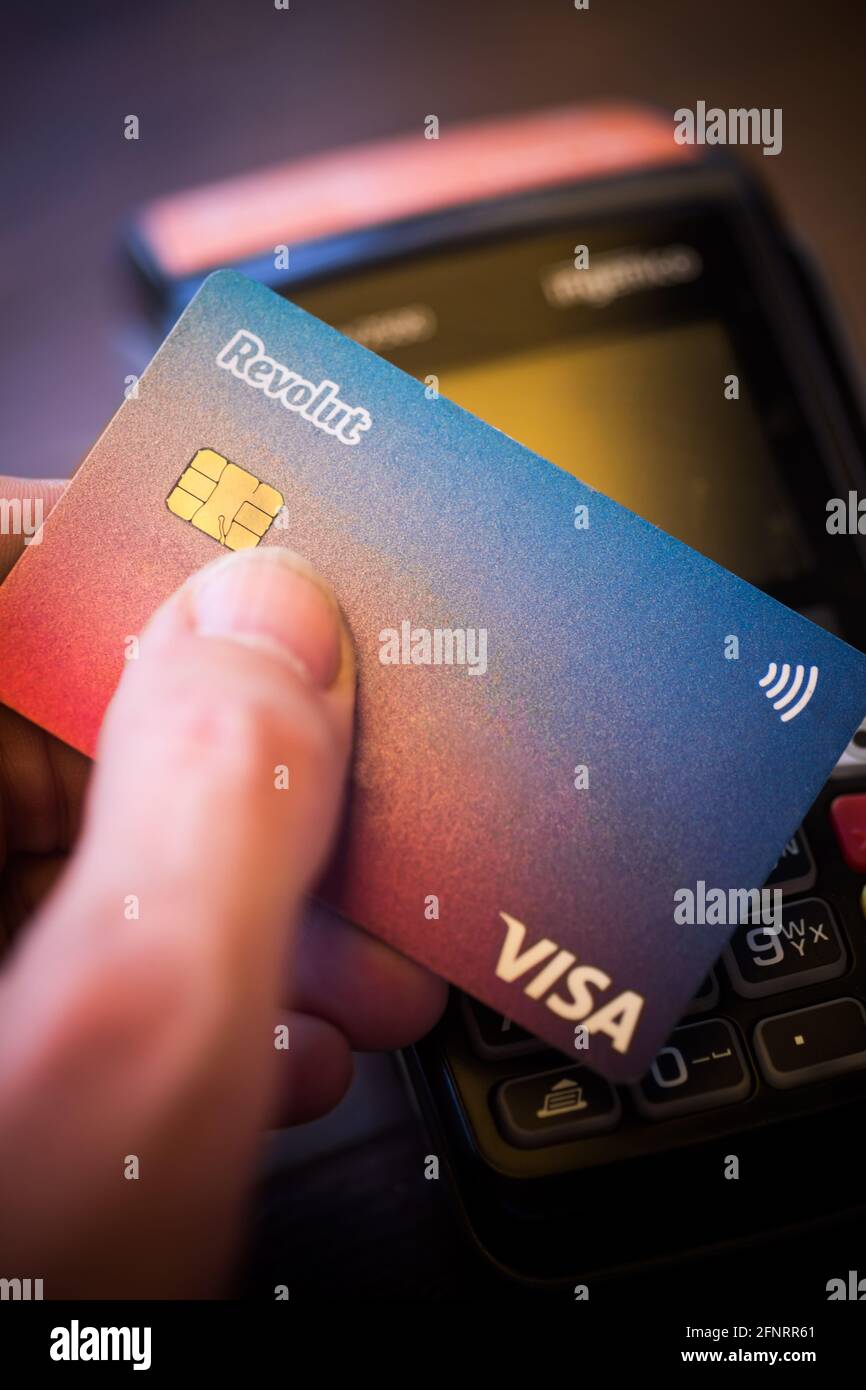 Visa debit contactless payment hi-res stock photography and images - Page 3  - Alamy