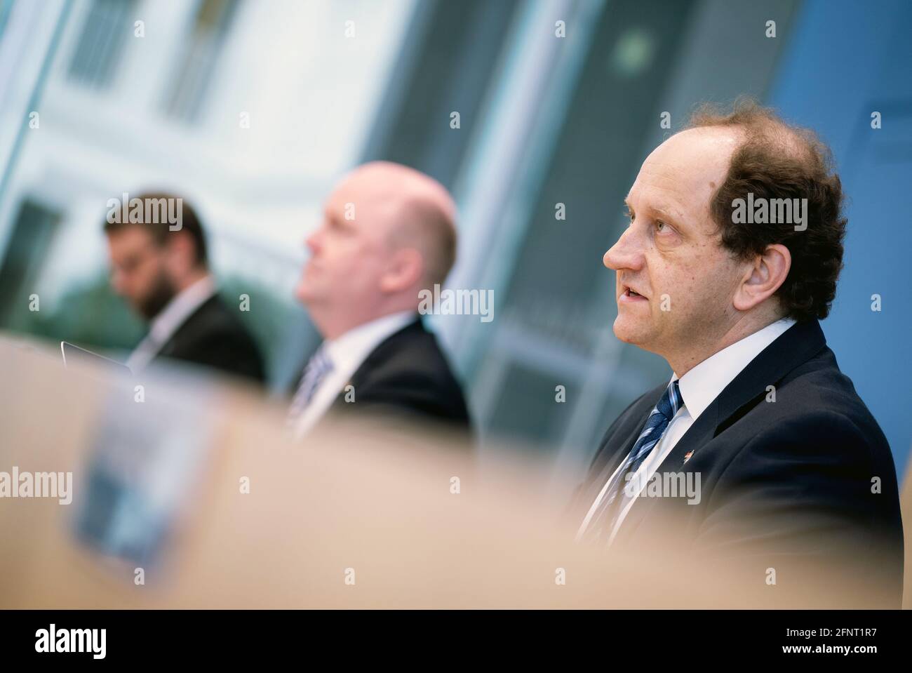 Berlin, Germany. 19th May, 2021. Alexander Graf Lambsdorff (r-l), FDP Member of Parliament and Chairman of the German-Israeli Parliamentary Group, Uwe Becker, President of the German-Israeli Society e.V., Anti-Semitism Commissioner of the State of Hesse, and Remko Leemhuis, Director of the American Jewish Committee (AJC) Berlin Ramer Institute, hold a press conference on the topic 'Rockets on Israel, anti-Semitic demonstrations on our streets - what answers must be given now'. Credit: Kay Nietfeld/dpa/Alamy Live News Stock Photo