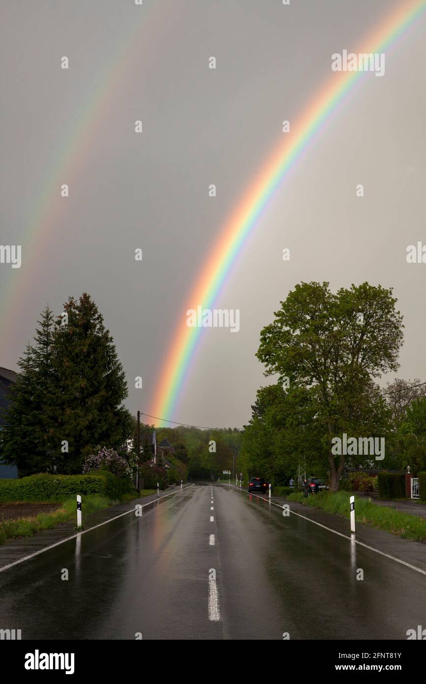 rainbow near Gevelsberg, North Rhine-Westphalia, Germany.  Regenbogen bei Gevelsberg, Nordrhein-Westfalen, Deutschland. Stock Photo