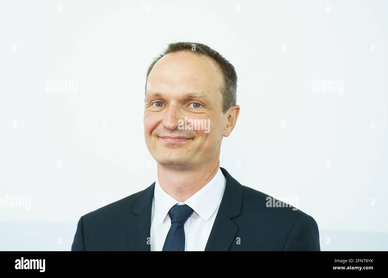 Mainz, Germany. 18th May, 2021. Dr. Stephan Weinberg (SPD), State ...