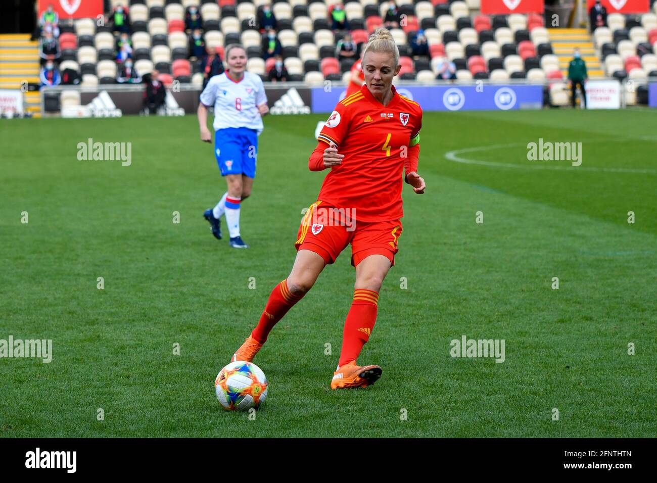Newport, Wales. 22 October, 2020. Sophie Ingle of Wales Women in action during the UEFA Women's European Championship 2020 Qualifying Group C match between Wales and Faroe Islands Women at the Rodney Parade in Newport, Wales, UK on 22, October 2020. Credit: Duncan Thomas/Majestic Media. Stock Photo