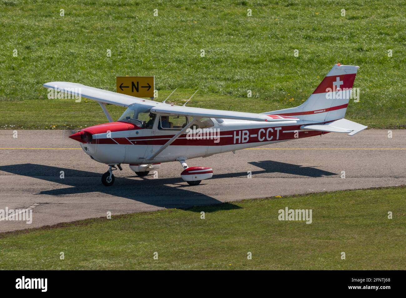 Cessna 172 aircraft is taxiing at the airport Saint Gallen Altenrhein in  Switzerland 23.4.2021 Stock Photo - Alamy