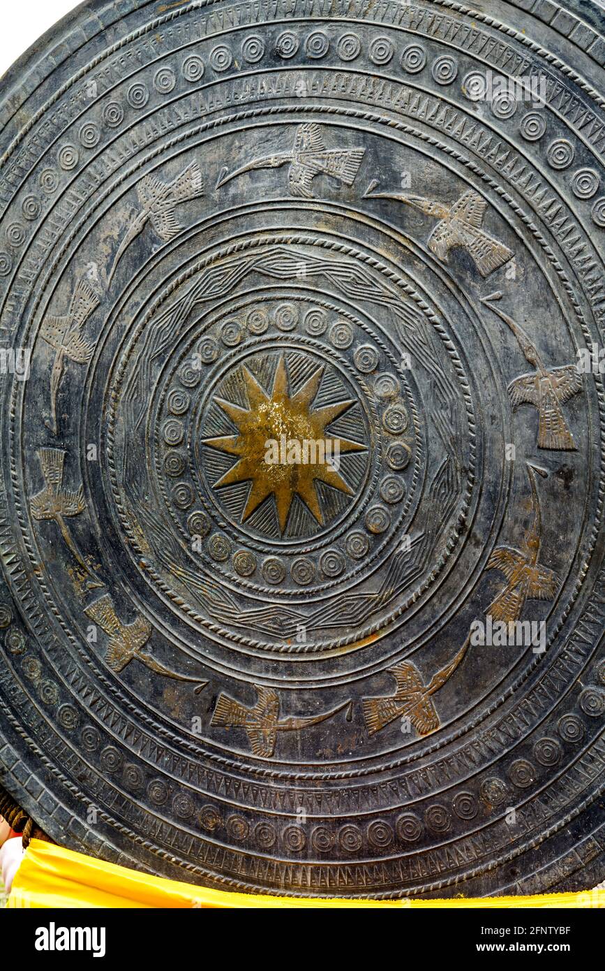 Old compass in museum in hi-res stock photography and images - Alamy