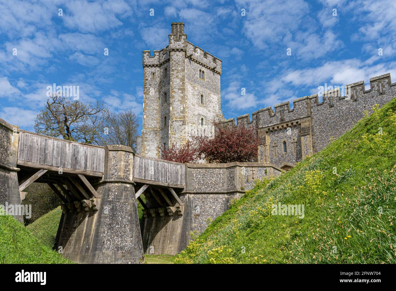 Arundel Castle in the historic town of Arundel, West Sussex, in beautiful spring sunshine. Stock Photo