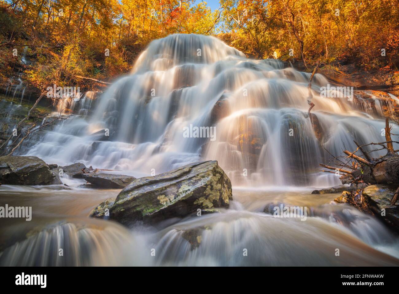 Yellow Branch Falls, Walhalla, South Carolina, USA in the autumn season. Stock Photo