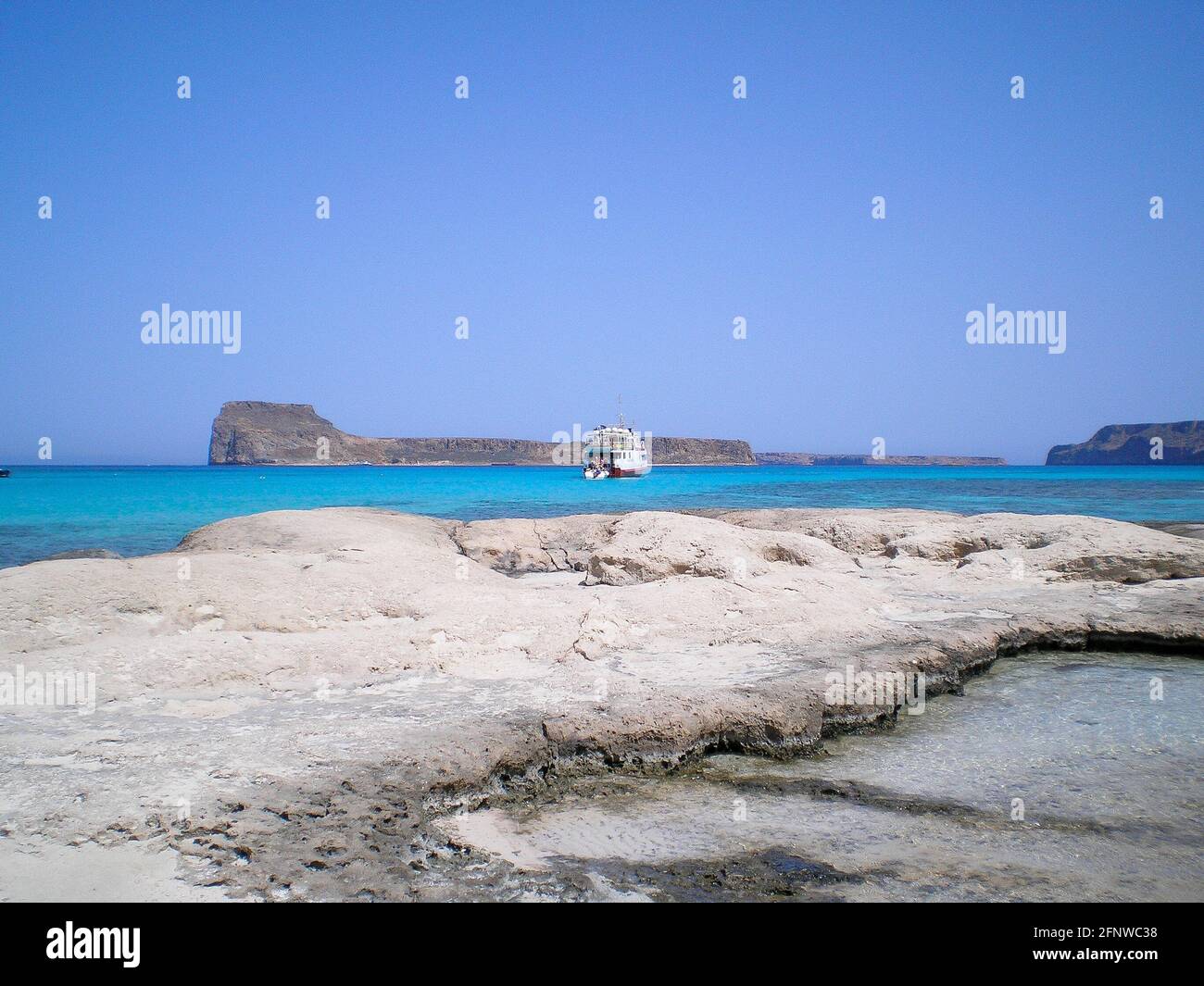 Crete Rocheux Ilot rocheux hi-res stock photography and images - Alamy