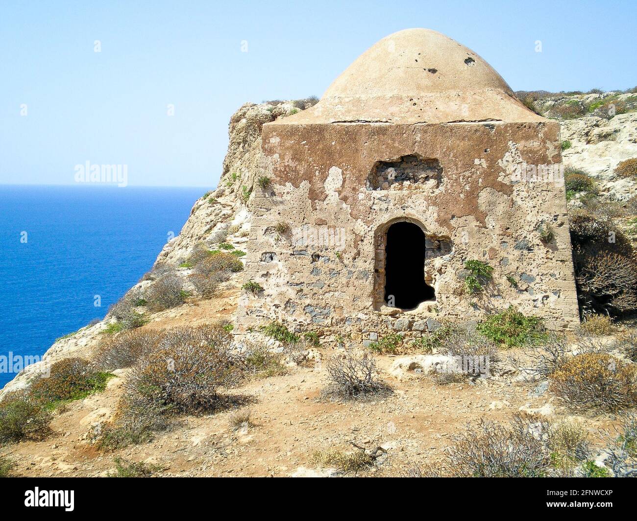 Crete Rocheux Ilot rocheux hi-res stock photography and images - Alamy