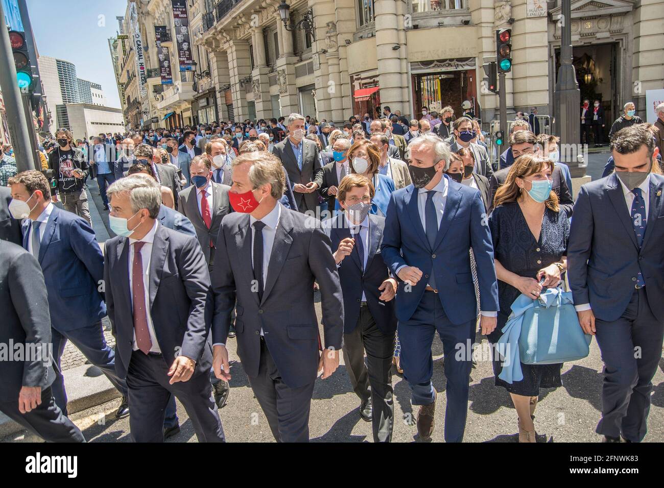 In the picture the mayor of madrid josé luis martínez-almeida. The PP with its leader, Pablo Casado, at the head today will lead a protest of three hundred 'popular' mayors and deputation presidents at the gates of Congress, where they will demand a covid fund for municipalities and that they administer part of the European plan for the Recovery.  All the mayors of the ten provincial capitals in which the PP governs, such as Madrid, Malaga, Zaragoza, Córdoba or Oviedo, among others, and almost all the presidents of the thirteen 'popular' councils, were photographed with Pablo Married in front Stock Photo