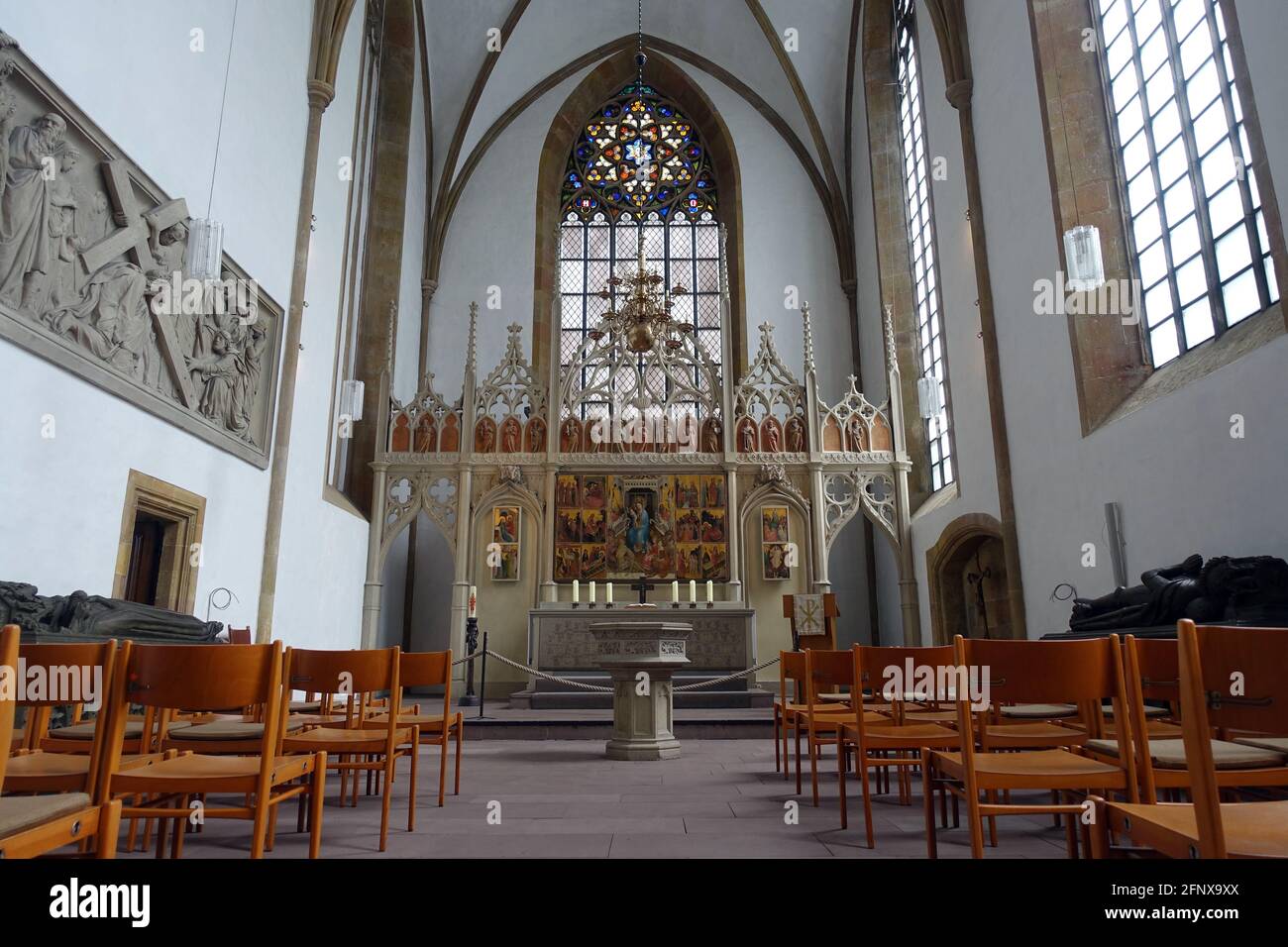 evangelische Neustädter Marienkirche aus dem 15. Jahrhundert - Marienaltar, Bielefeld, Nordrhein-Westfalen, Deutschland Stock Photo