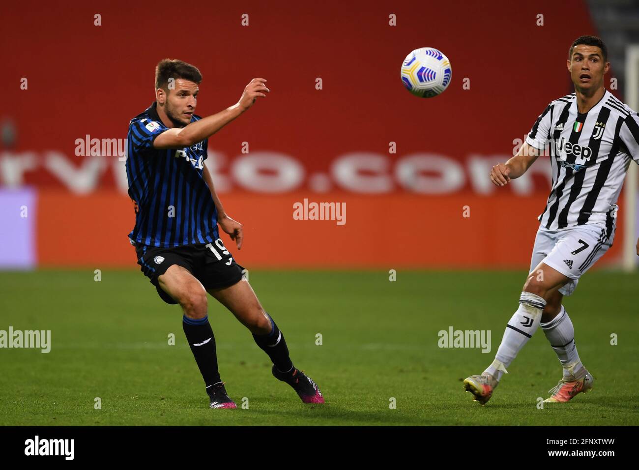 Reggio Emilia Italy 19th May 2021 Berat Ridvan Djimsiti Atalanta Cristiano Ronaldo Dos Santos Aveiro Juventus During The Italian Serie A Italy Cup Match Between Atalanta 1 2 Juventus At Mapei Stadium On May