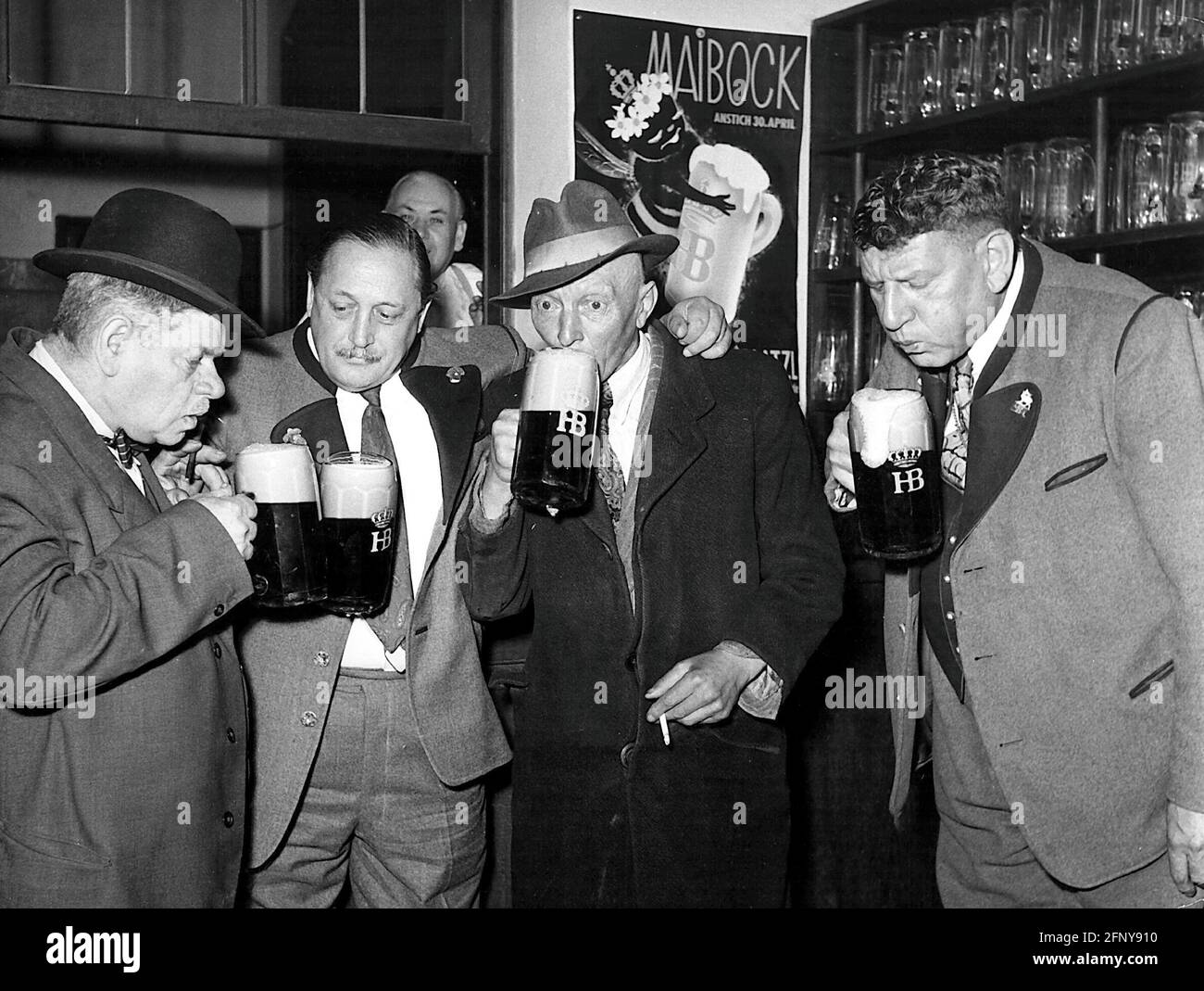 gastronomy, pubs, men drinking Bock beer, Hofbraeuhaus, Munich, Germany, 1953, ADDITIONAL-RIGHTS-CLEARANCE-INFO-NOT-AVAILABLE Stock Photo