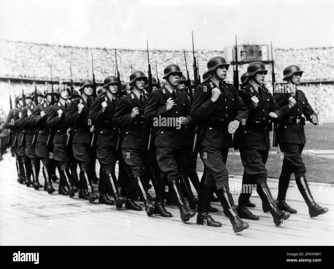 police, Germany, parade at Olympic Stadium, West Berlin, 7.9.1954, ADDITIONAL-RIGHTS-CLEARANCE-INFO-NOT-AVAILABLE Stock Photo