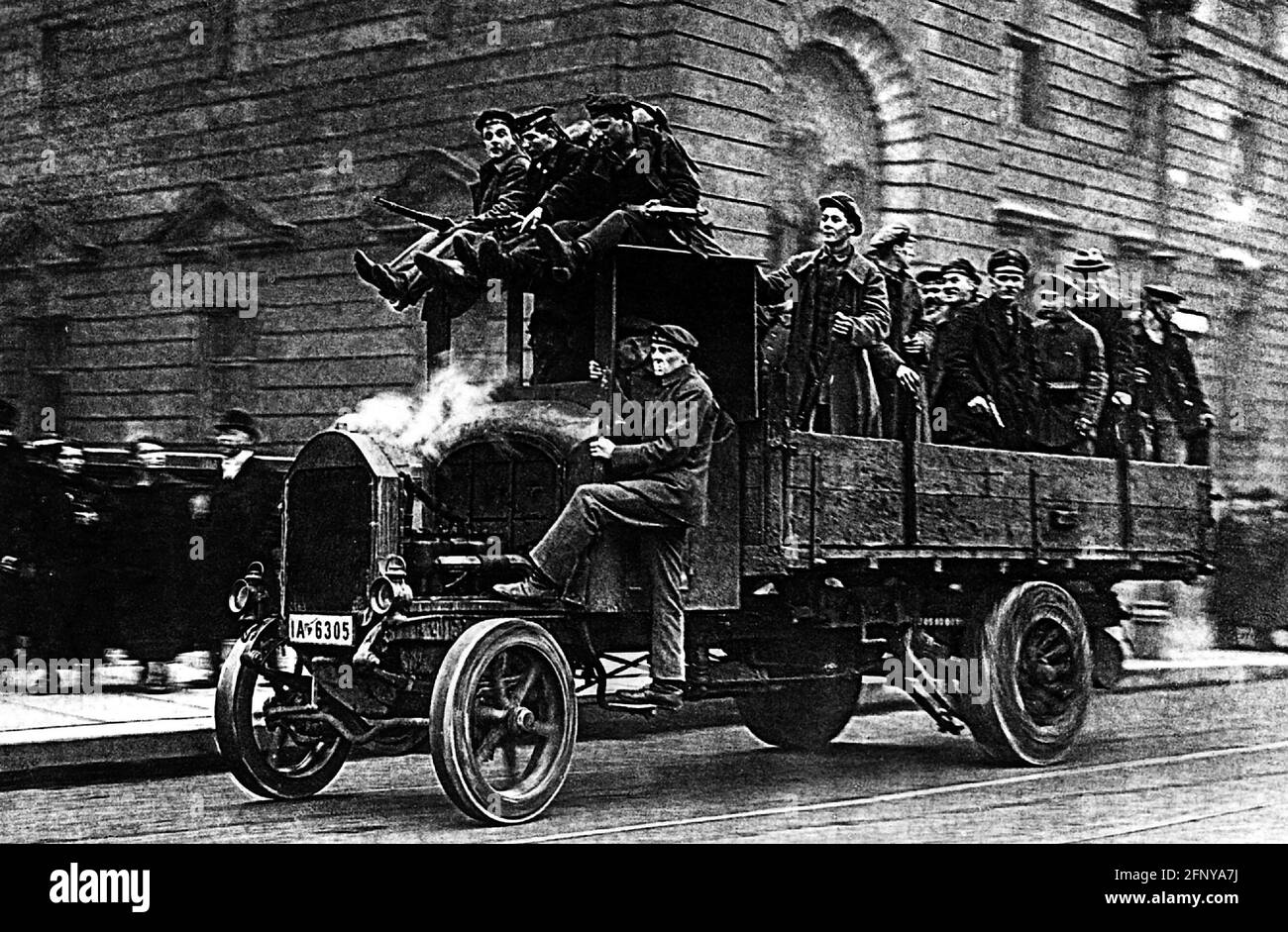 revolution 1918/1919, Berlin, revolutionists on lorry in front of the Marstall, January 1919, 1910s, ADDITIONAL-RIGHTS-CLEARANCE-INFO-NOT-AVAILABLE Stock Photo