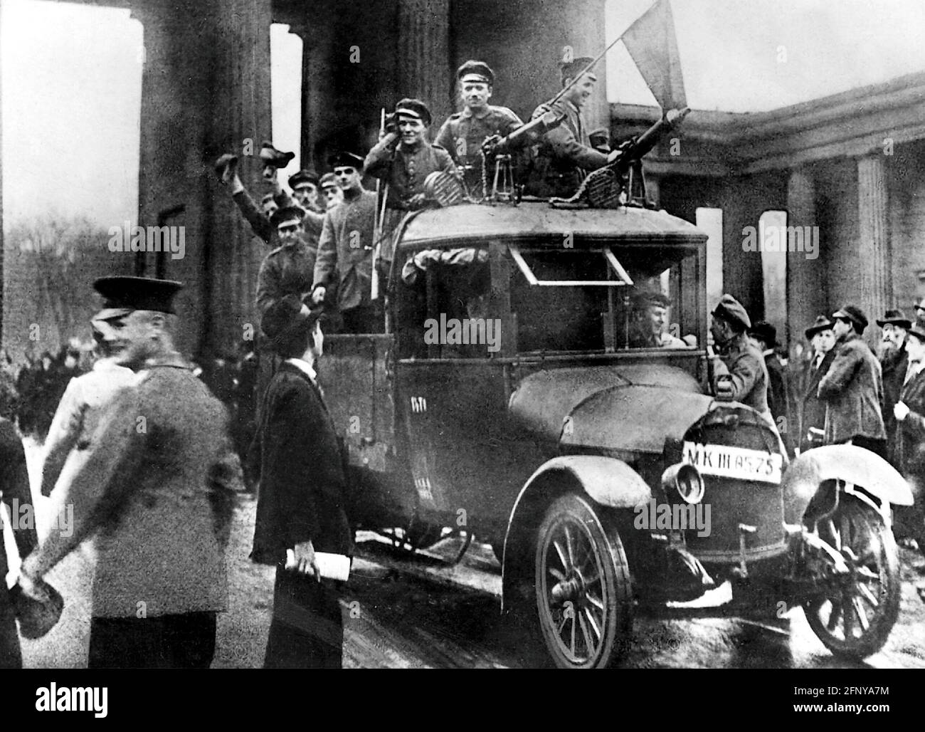 revolution 1918/1919, Berlin, revolutionists on lorry, 9.11.1918, 1910s, 10s, 20th century, historic, ADDITIONAL-RIGHTS-CLEARANCE-INFO-NOT-AVAILABLE Stock Photo