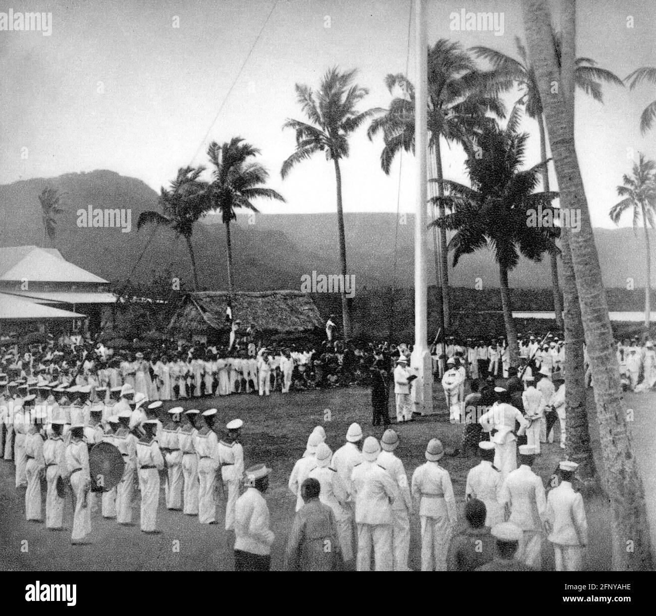 colonialism, German colonies, Samoa Islands, Polynesia, hauling up of German flag, Apia, 1.3.1900, ADDITIONAL-RIGHTS-CLEARANCE-INFO-NOT-AVAILABLE Stock Photo