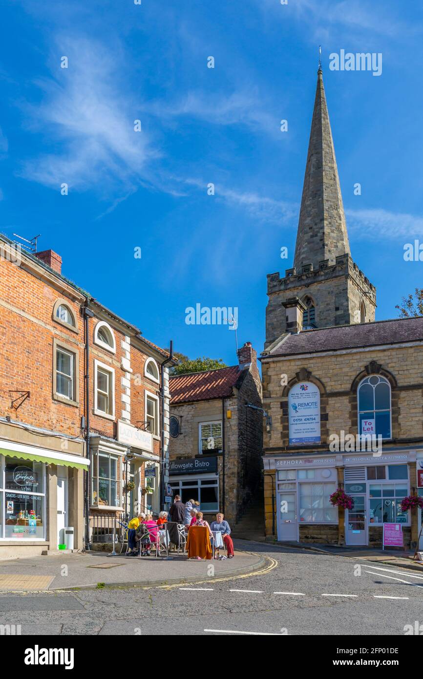 View of St Peter and St Paul Church and Market Place cafe, Pickering, North Yorkshire, England, United Kingdom, Europe Stock Photo