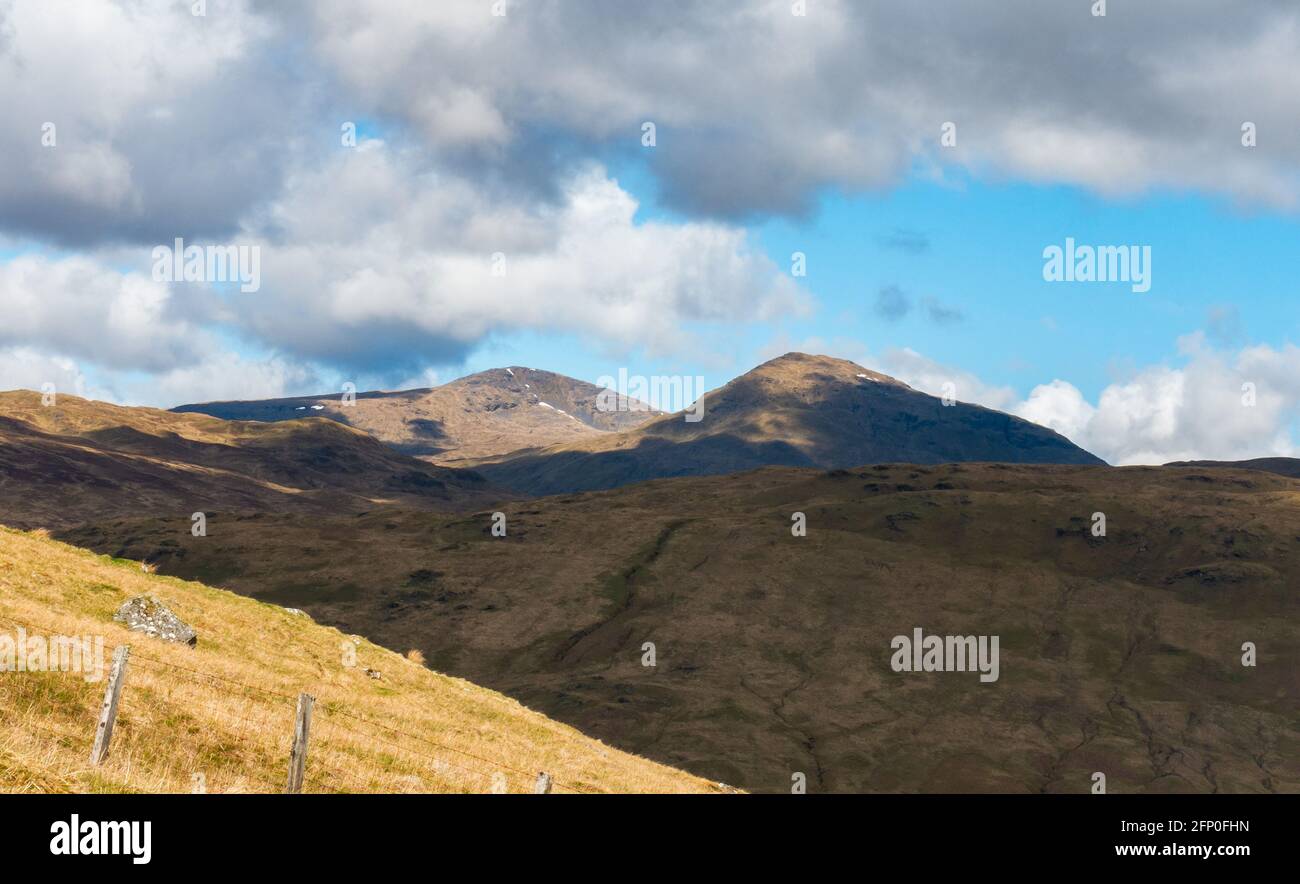 The munro mountains of Ben Oss (left) and Beinn Dubhchraig near Tyndrum, Scotland Stock Photo