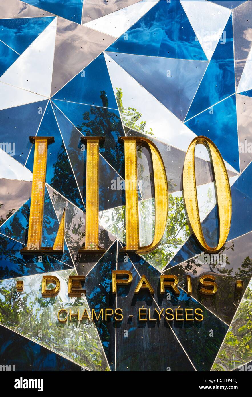Art Prints & Posters - Lido Cabaret - Paris, France - Bravissimo Burlesque  Show - Fine Art Prints & Posters 