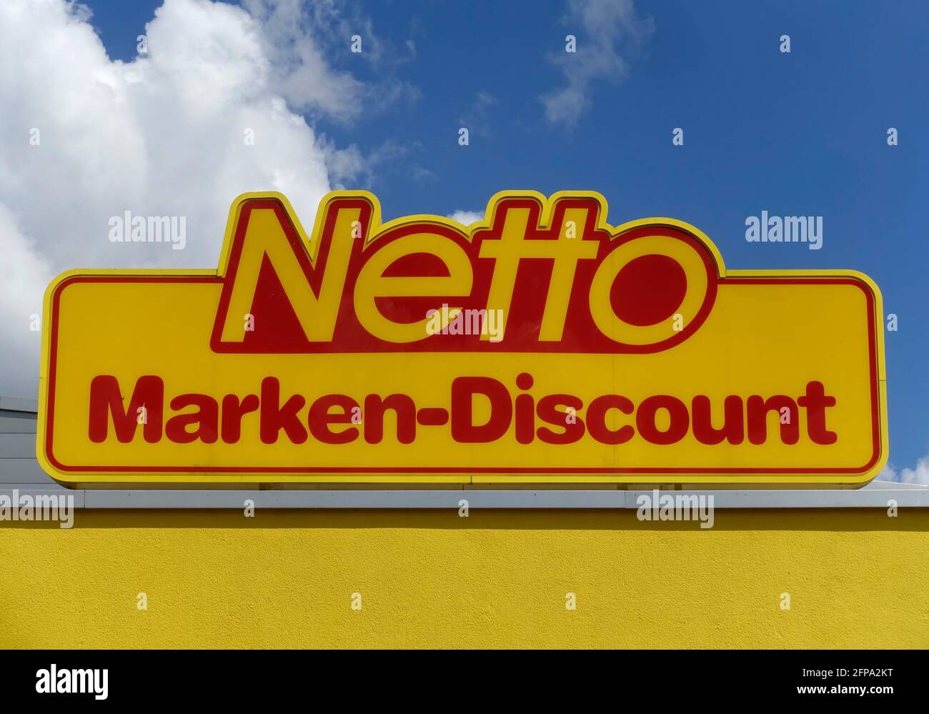 Netto discounter High Resolution Stock Photography and Images Alamy