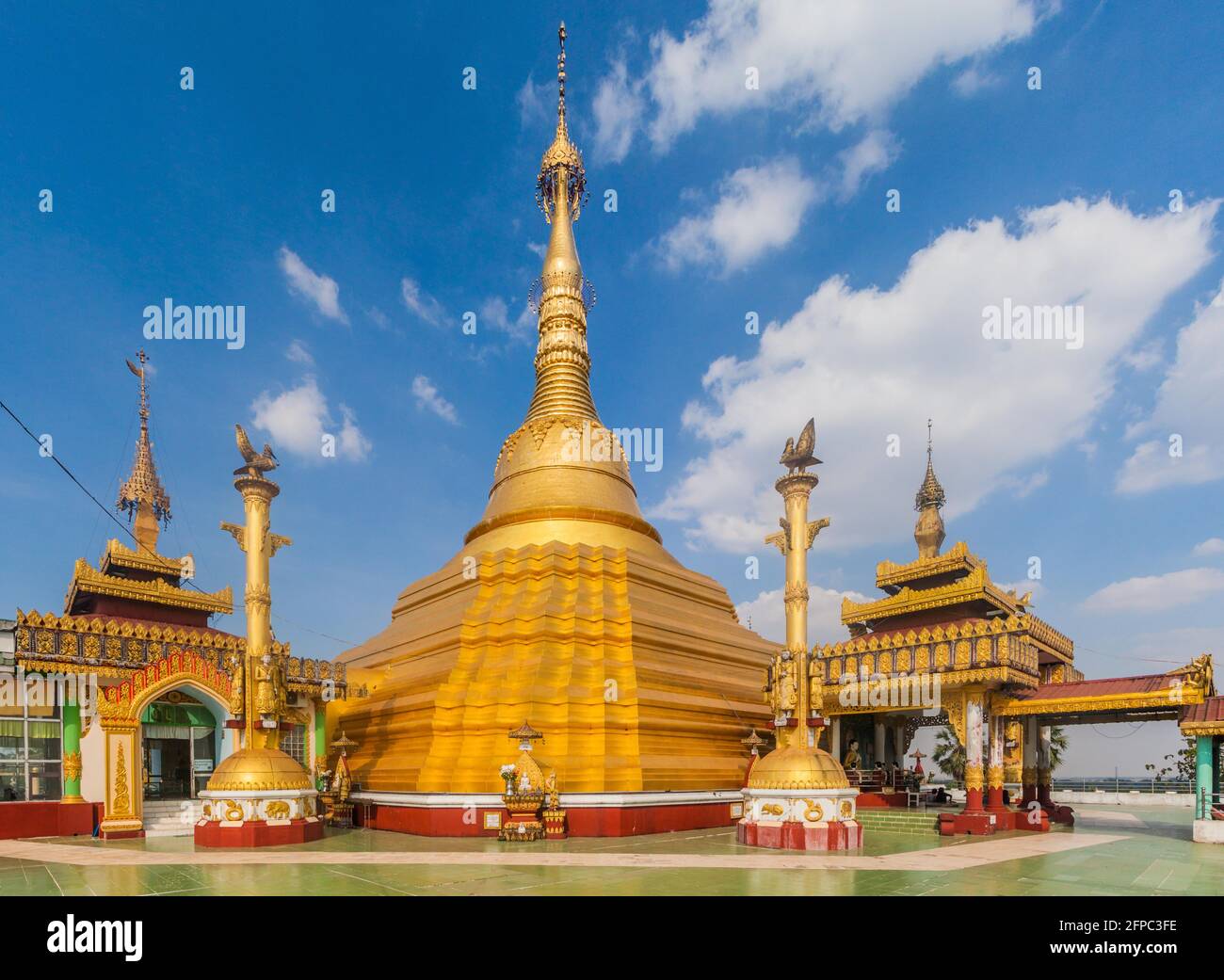Shwe Taung Yoe Pagoda in Bago, Myanmar Stock Photo