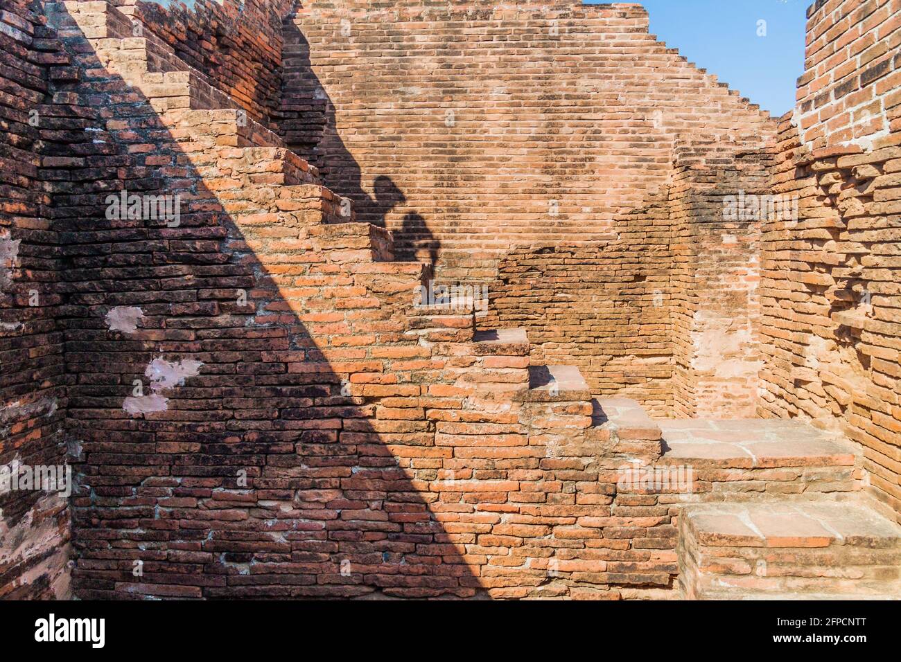 Architecture steep stairs hi-res stock photography and images - Alamy