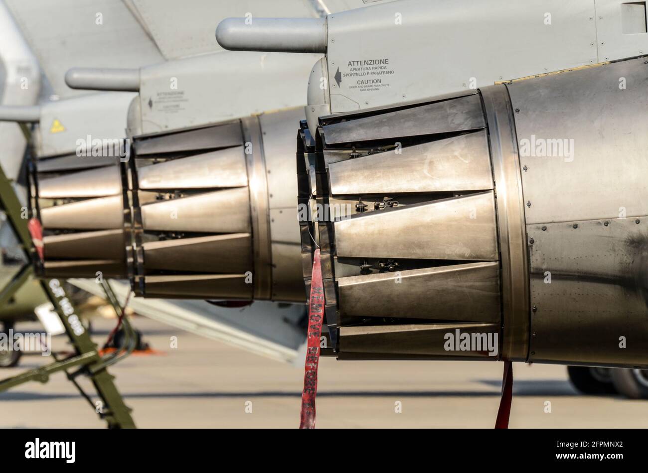 Jet Engine Exhaust High Resolution Stock Photography and Images Alamy