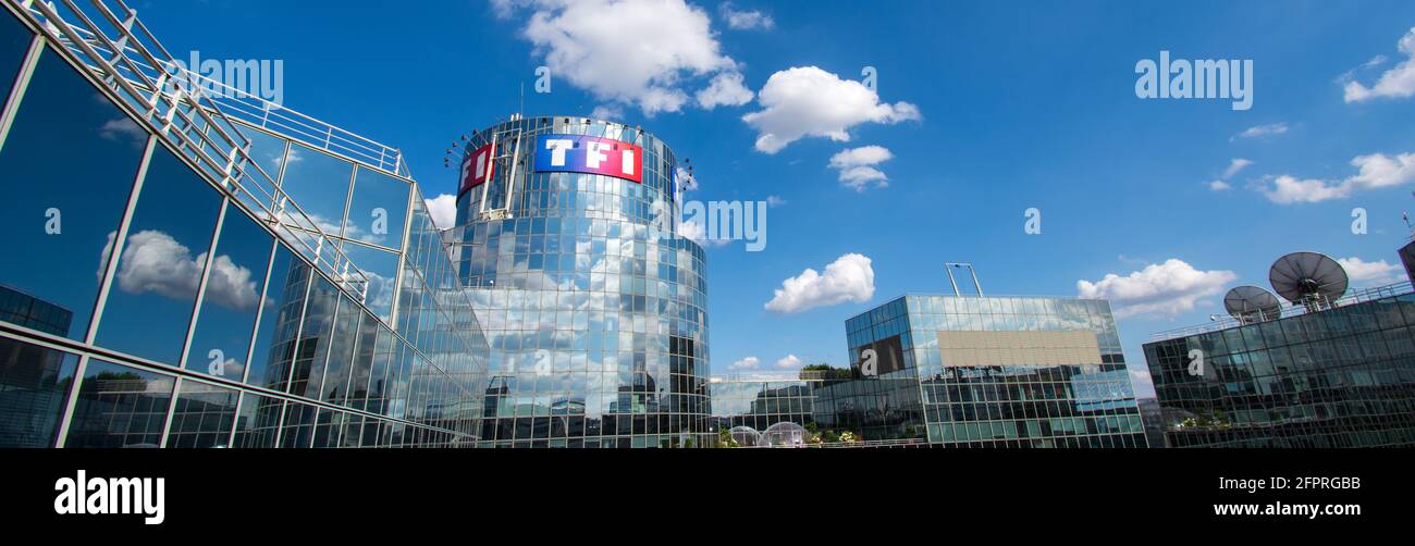 Panoramic view of the headquarters of the TF1 group. TF1, a subsidiary of the Bouygues group, is the leading French television channel Stock Photo