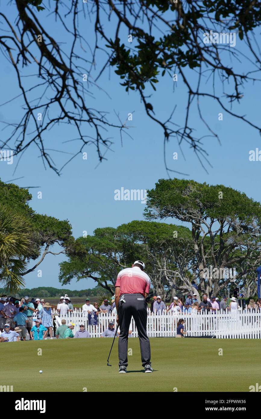 Kiawah Island, United States. 20th May, 2021. Corey Conners putts on the 8th hole during the first round at the 103rd PGA Championship at Kiawah Island Golf Resort Ocean Course on Kiawah Island, South Carolina on Thursday, May 20, 2021. Photo by Richard Ellis/UPI Credit: UPI/Alamy Live News Stock Photo