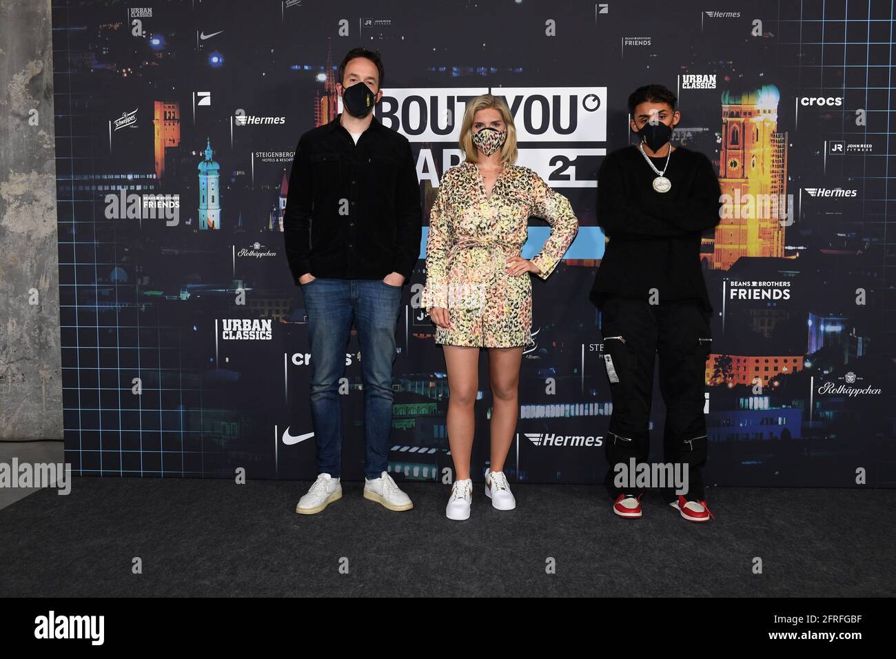 Munich, Germany. 19th Apr, 2016. Philipp Westermeyer (l-r) Lea-Sophie Cramer and Achraf Ait Bouzalim show off at the 'About You' awards ceremony. The social media personalities of the year are honored in the categories Style, Sports, Business, Empowerment and Digital Art. Credit: Felix Hörhager/dpa/Alamy Live News Stock Photo