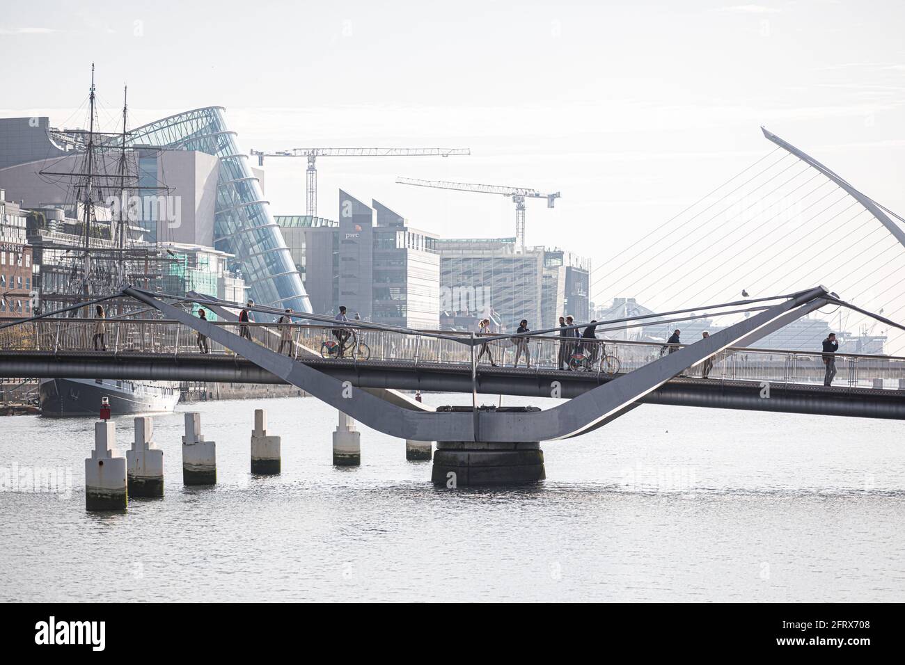 Samuel Beckett Bridge over the river Liffey, Dublin, Ireland Stock ...