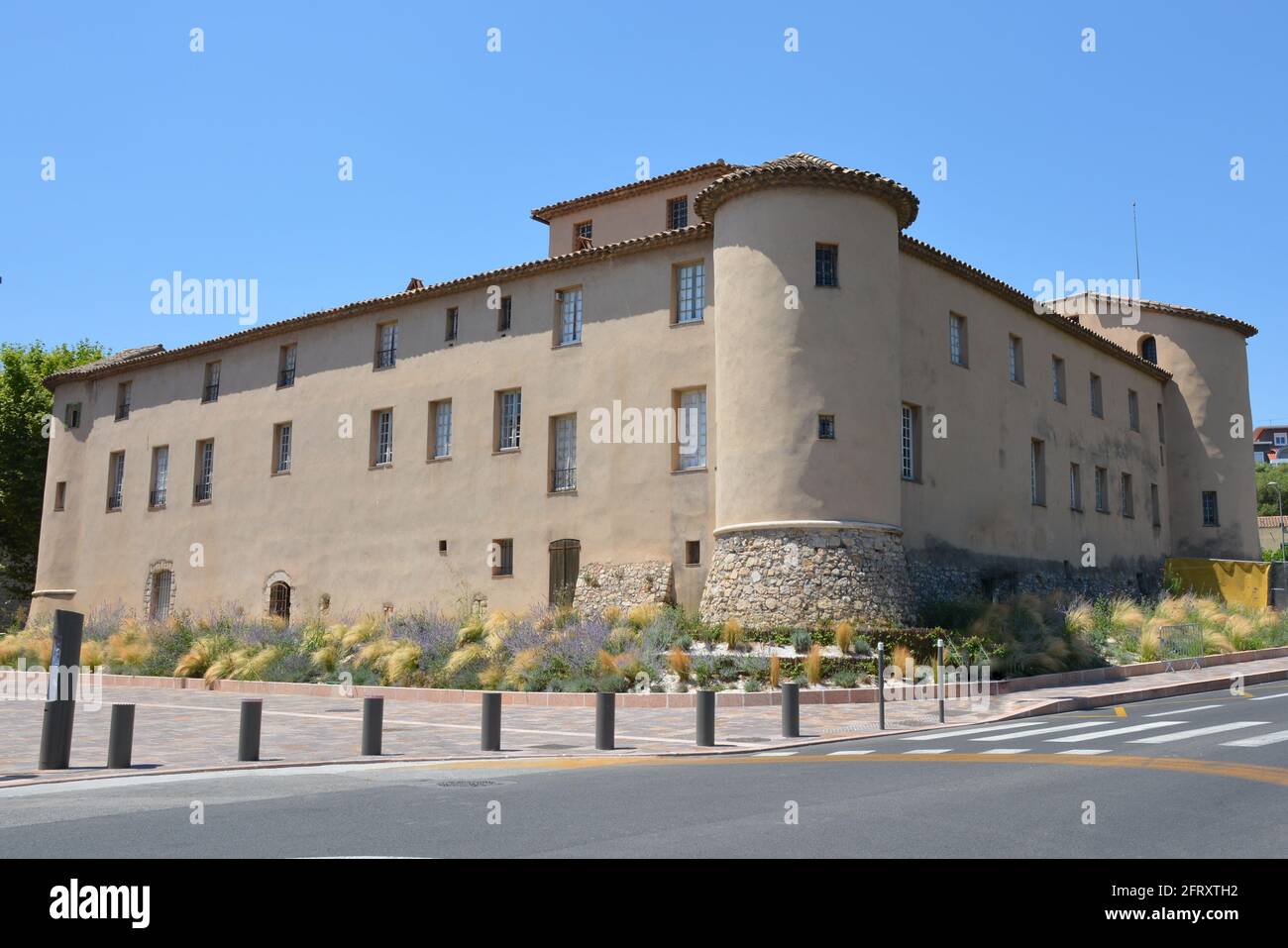 France, Alpes Maritimes, Vallauris, this castle shelters the National Picasso museum, with the famous work 'la Guerre et la Paix'. Stock Photo