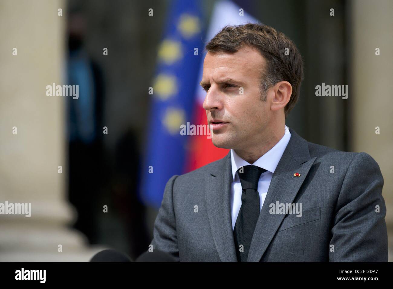 Bernard arnault macron hi-res stock photography and images - Alamy