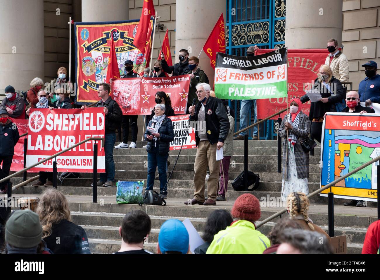 Sheffield, UK: 1st May 2021 : Protestors listen to speakers on the steps at City Hall on the International Day of Workers and Kill the Bill protest, B Stock Photo