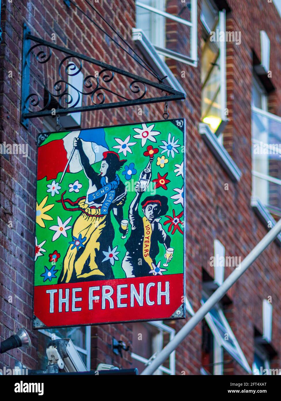 The French House Soho London - Sign onthe famous French House, 49 Dean Street, Soho, London, well known as a haunt of artists and writers. Stock Photo