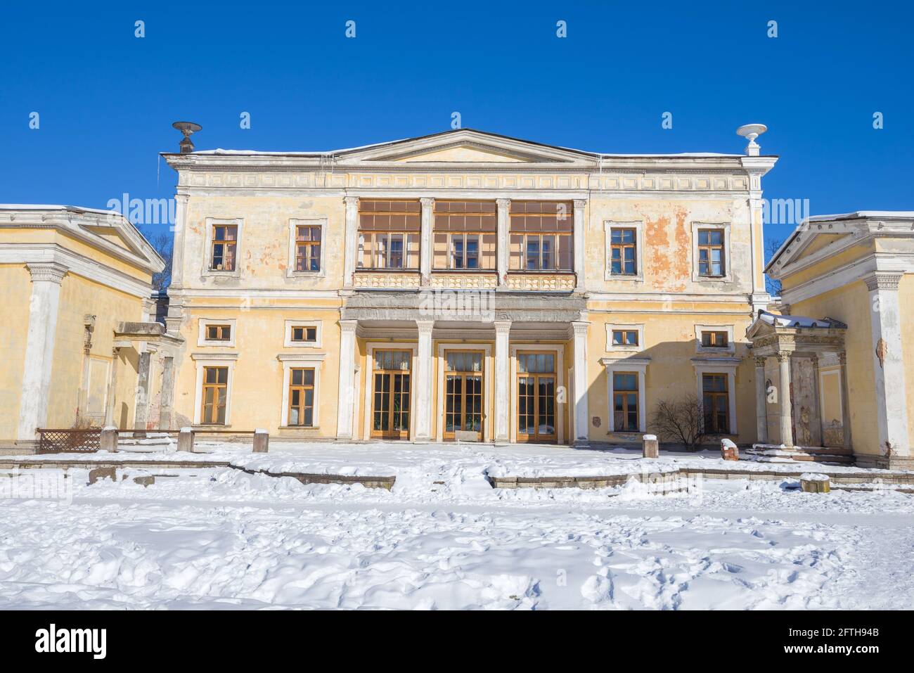 PETERHOF, RUSSIA - MARCH 05, 2018: The central part of the palace of Duke Maximilian of Leuchtenberg on a sunny March day. Estate 'Sergievka' Stock Photo