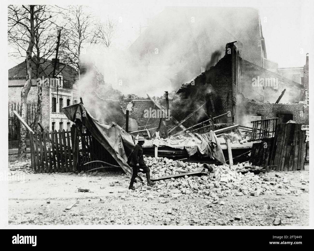 World War One, WWI, Western Front - Effects of high explosive shell on a town in the fighting area, France Stock Photo