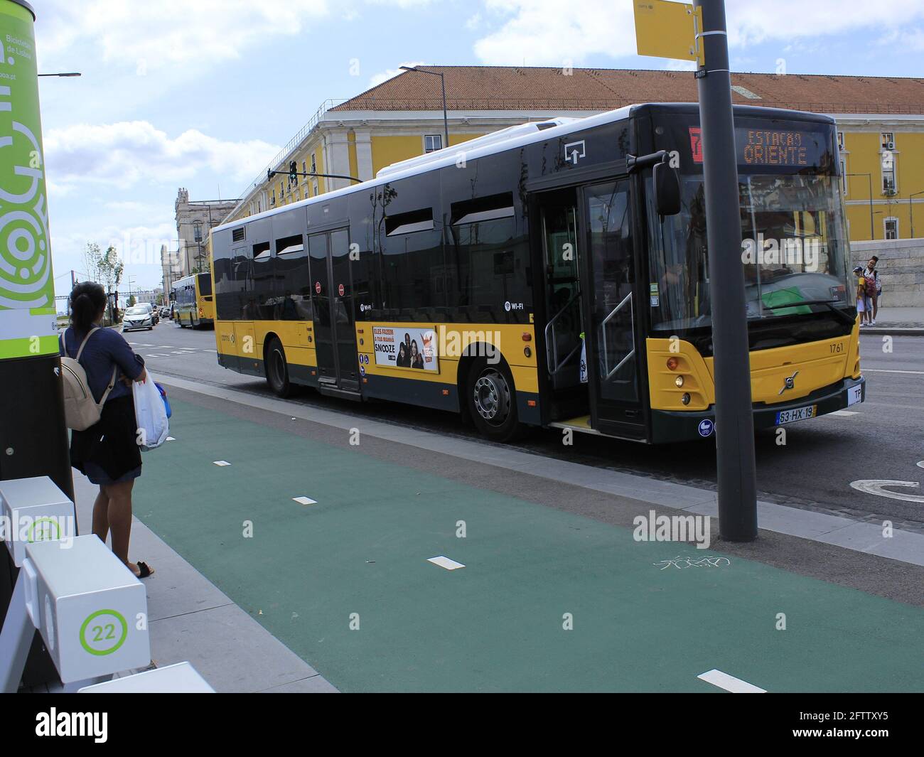 Lisboa, Lisboa Portugal. 21st May, 2021. (INT) Public transport in Lisbon  with With Navegante Metropolitano pass. May 21, 2021, Lisbon, Portugal: the  Navegante Metropolitano pass, it is possible to use all public